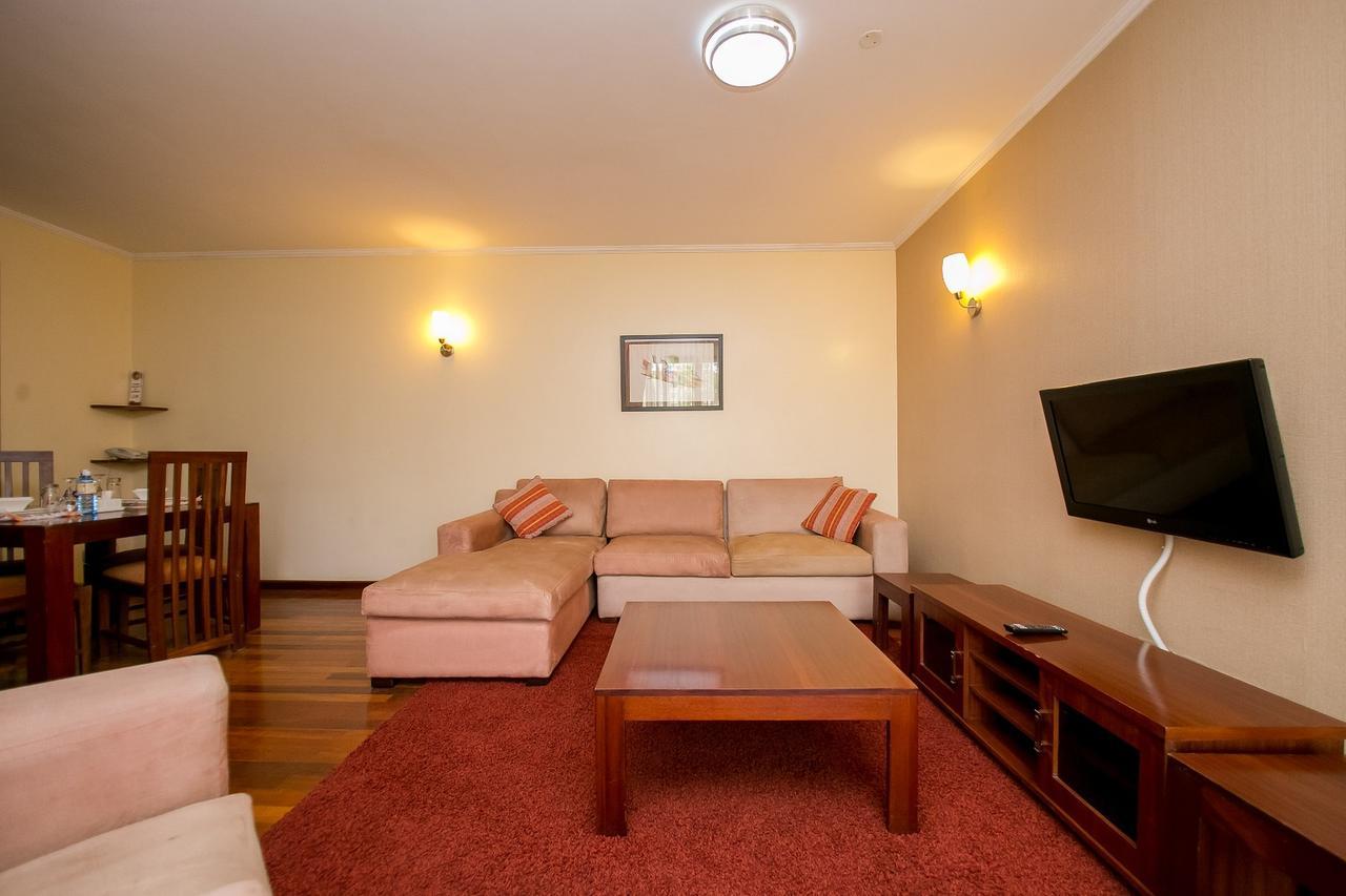 Waridi Paradise Hotel And Suites Nairobi Exterior foto
