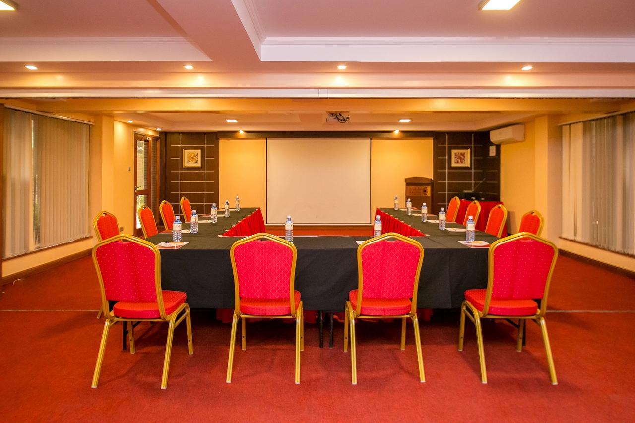 Waridi Paradise Hotel And Suites Nairobi Exterior foto